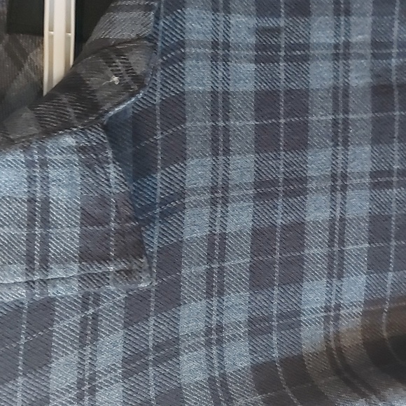 Mens button down shirt - Picture 3 of 5